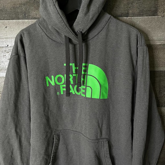 SOLD The North Face Mens Hoodie XL - Picture 2 of 3